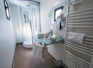 Lhotel-chartres - Salle de bain chambre confort